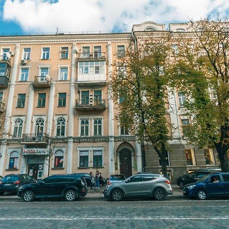 Отличная Квартира Рядом Золотыми Воротами Киев Екстериор снимка